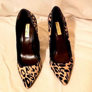 Report Signature pumps